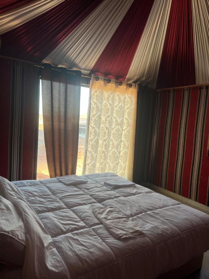 Sunlight Camp Apartamento Wadi Rum Exterior foto