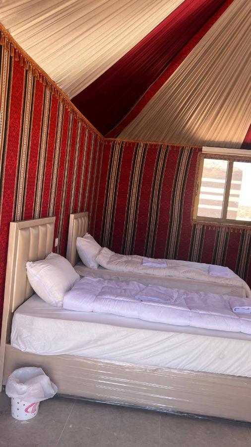 Sunlight Camp Apartamento Wadi Rum Exterior foto