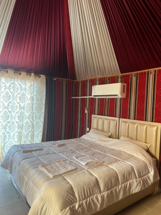 Sunlight Camp Apartamento Wadi Rum Exterior foto