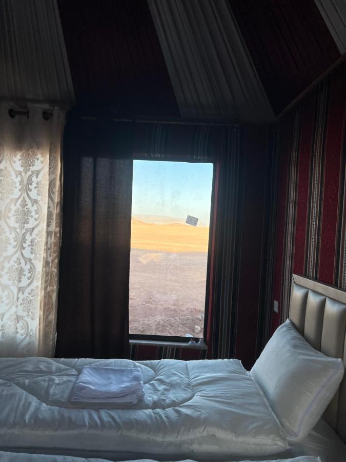 Sunlight Camp Apartamento Wadi Rum Exterior foto