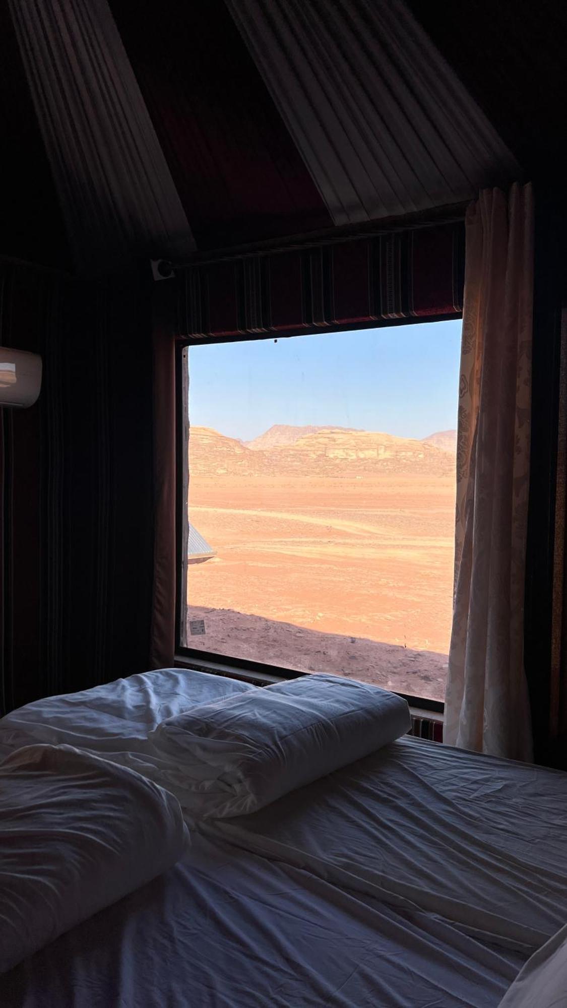Sunlight Camp Apartamento Wadi Rum Exterior foto