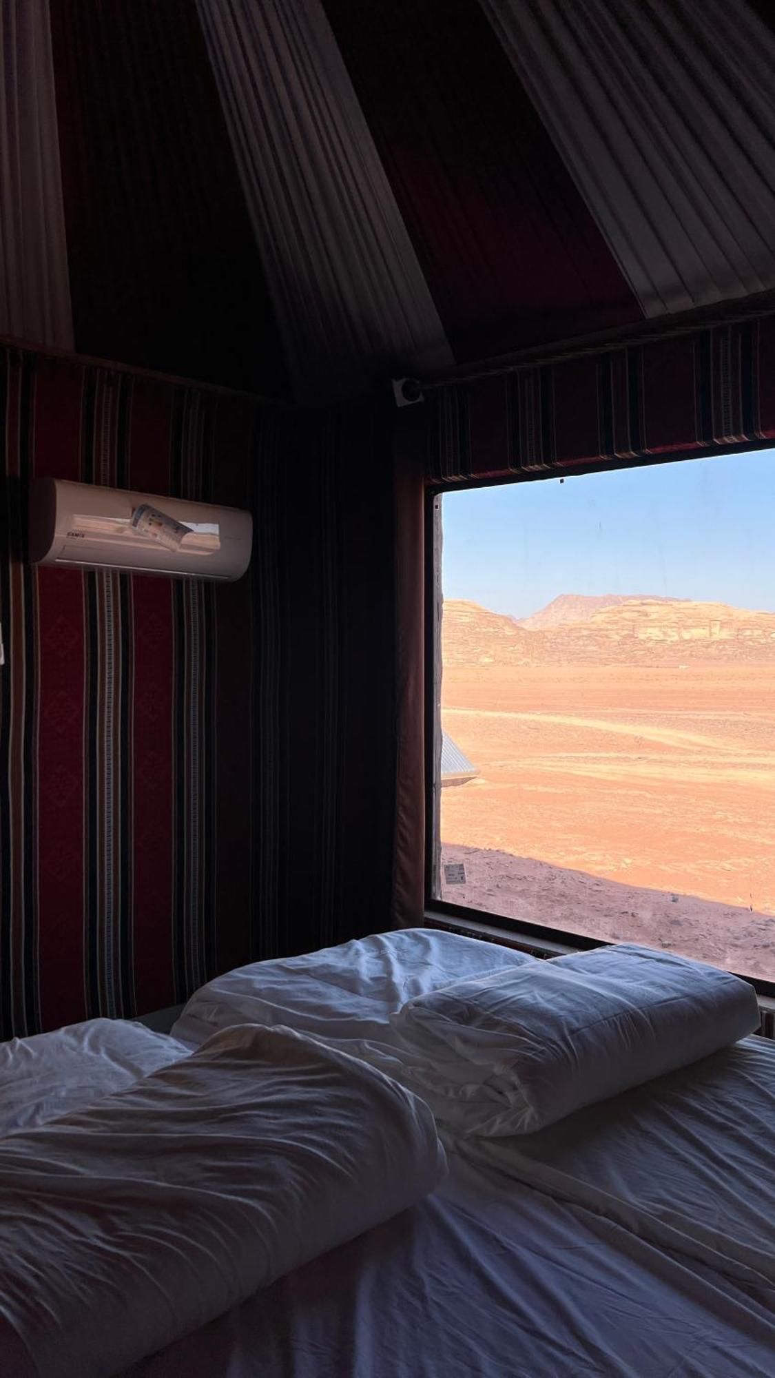 Sunlight Camp Apartamento Wadi Rum Exterior foto