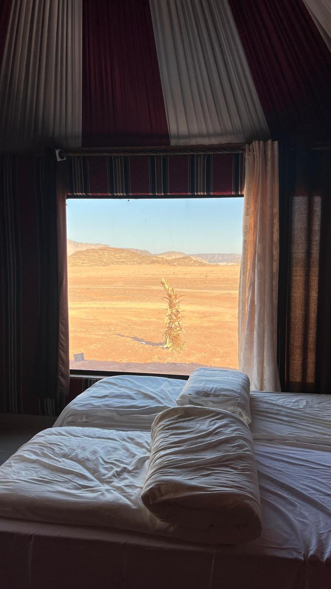 Sunlight Camp Apartamento Wadi Rum Exterior foto