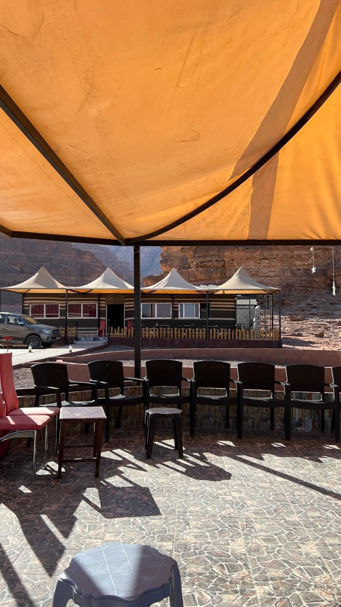 Sunlight Camp Apartamento Wadi Rum Exterior foto